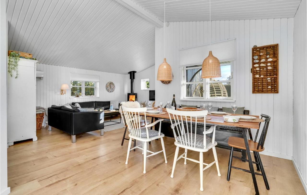 Lovely Home In Otterup With Kitchen Екстериор снимка