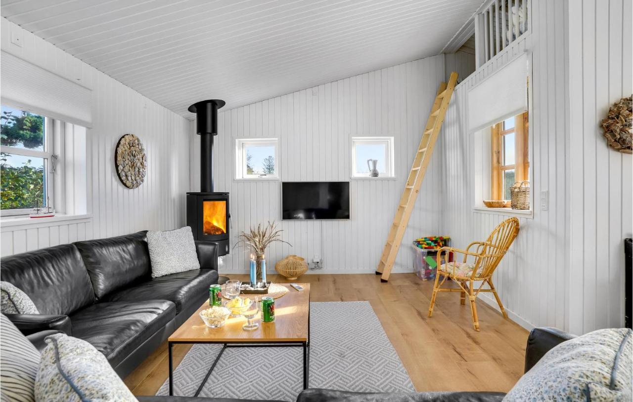 Lovely Home In Otterup With Kitchen Екстериор снимка